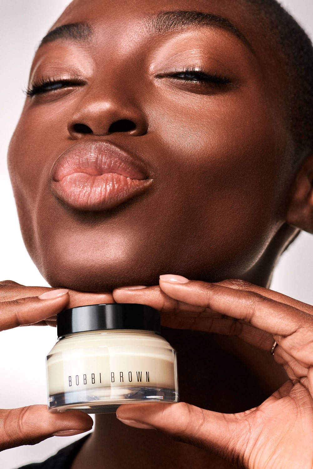 BB Vitamin Enriched Face Base 2x 3 min