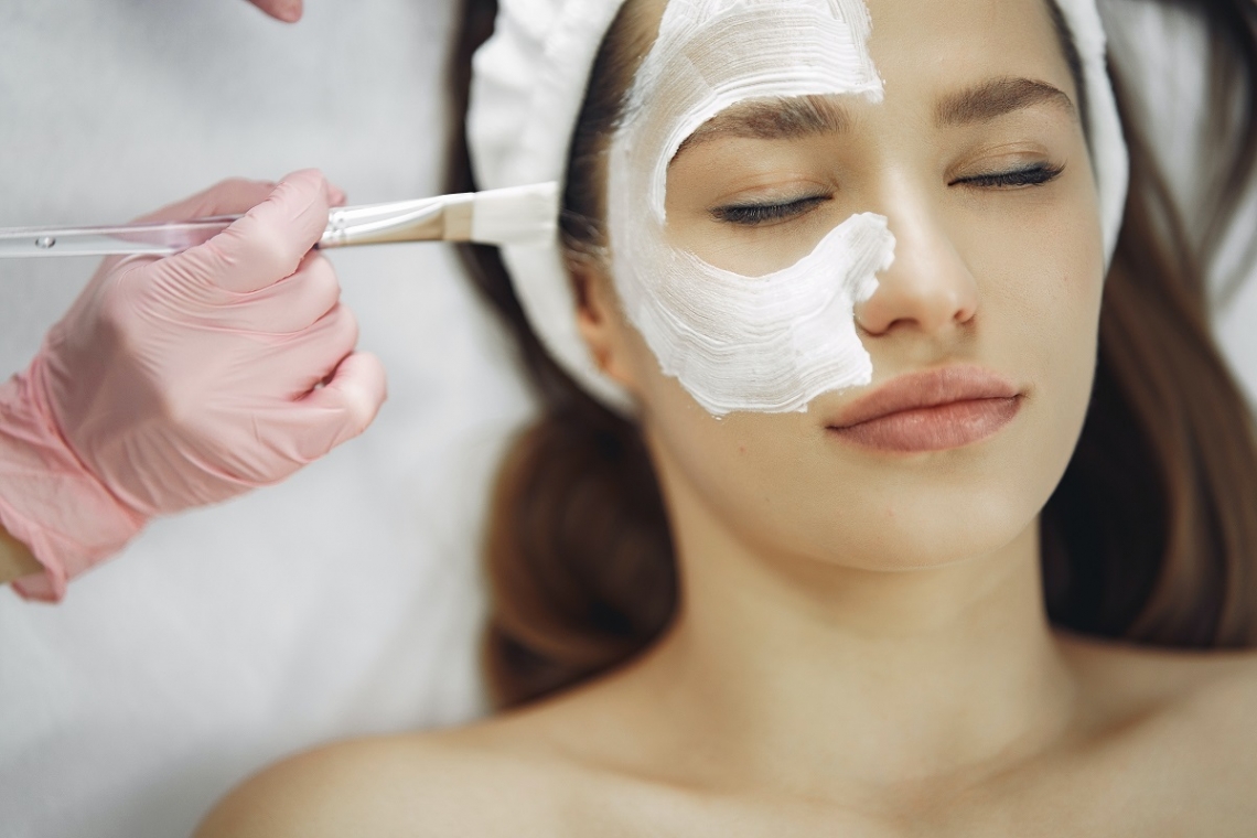 Τ-Zone Cream για την καταπολέμηση του digital ageing