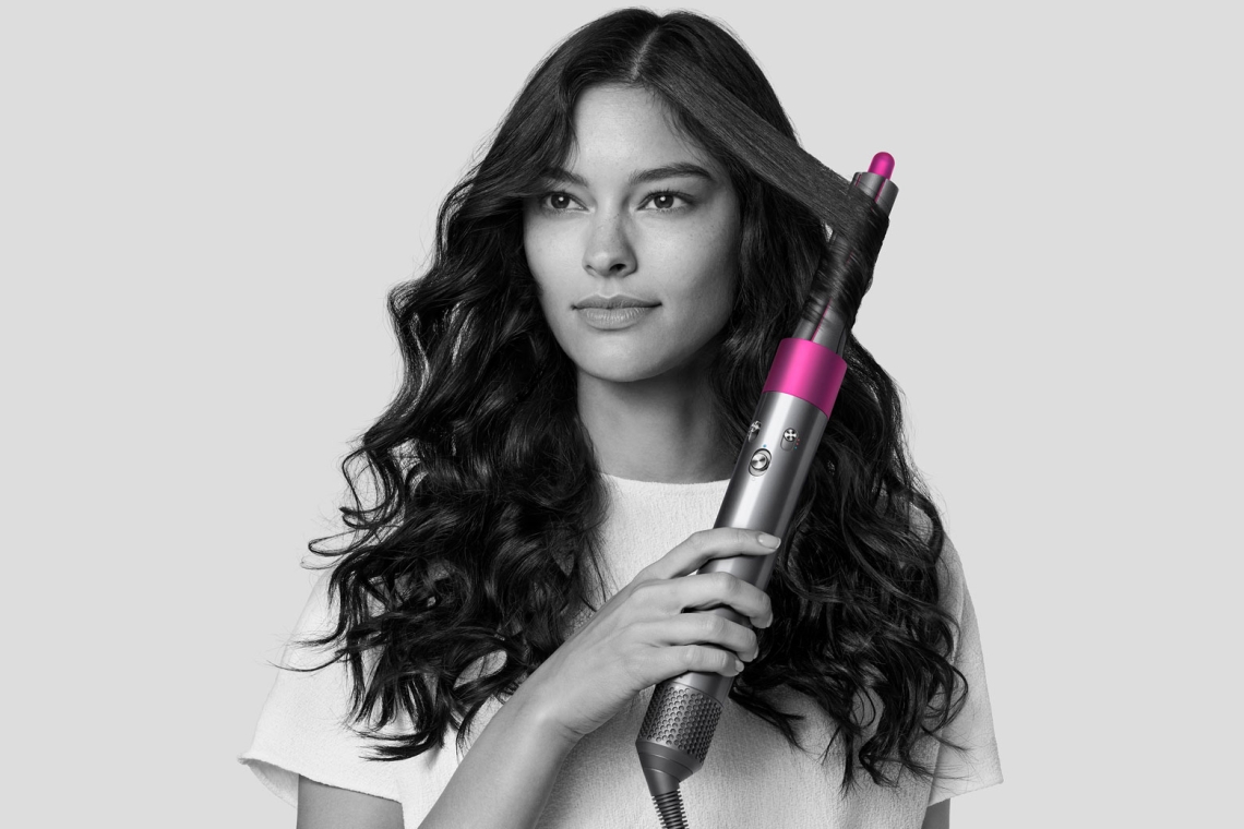 Δημιουργήστε αμέτρητα Summer Hair Styles με το Airwrap της Dyson