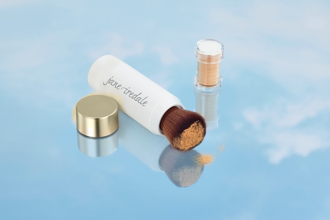 Powder-Me SPF 30: Ξηρό Αντηλιακό από τη Jane Iredale