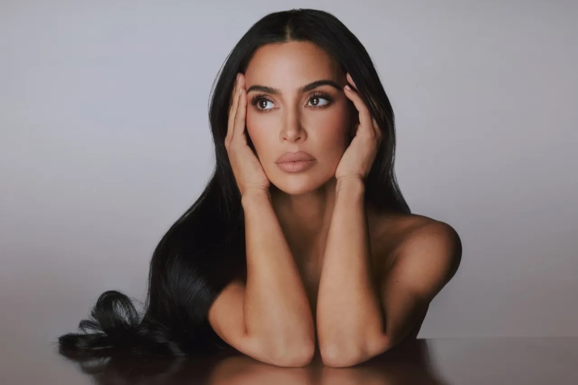 Skkn by Kim Makeup: Η Kim Kardashian λανσάρει νέα σειρά μακιγιάζ
