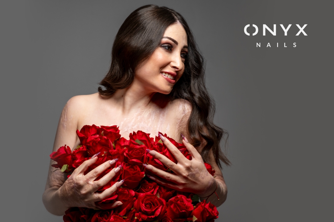 Η ambassador της ONYX nails, sexy &amp; iconic εν όψει του Αγίου Βαλεντίνου