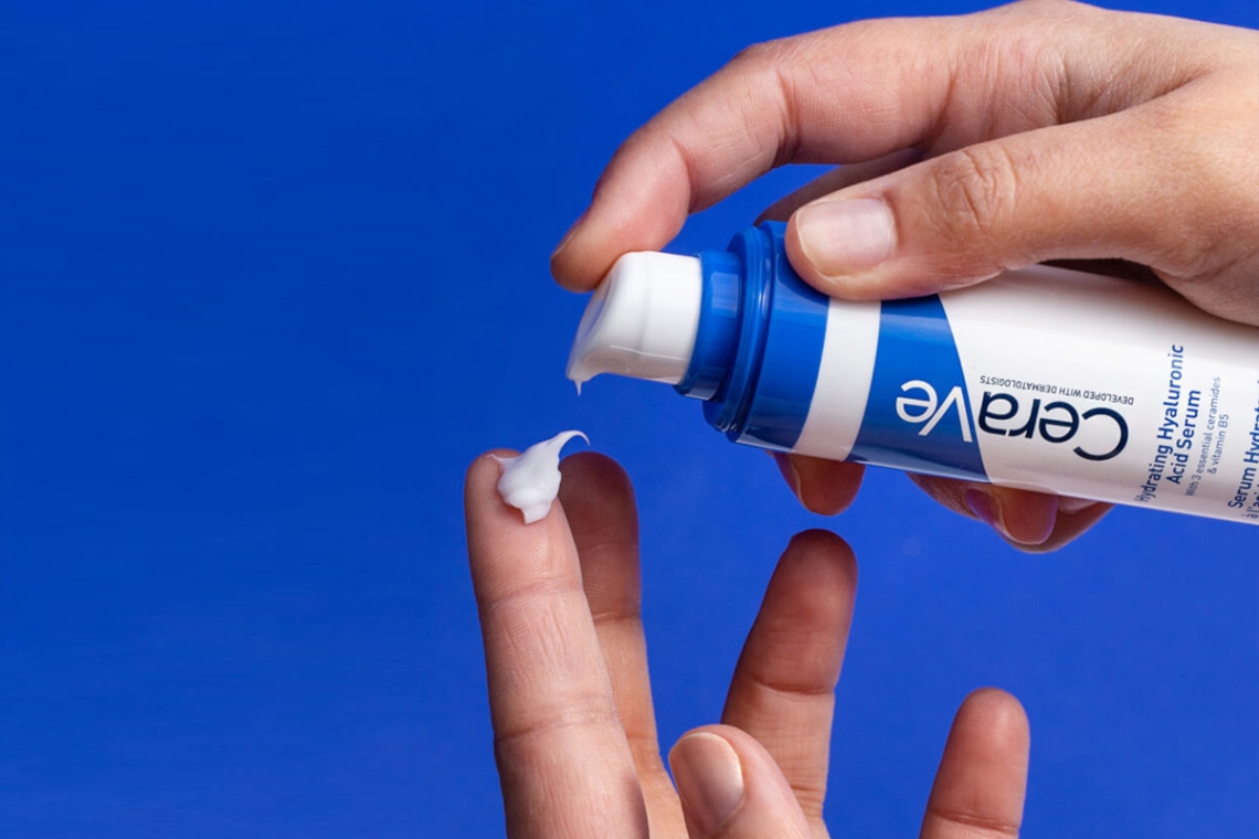 Νέο Hydrating Hyaluronic Acid Serum από τη CeraVe