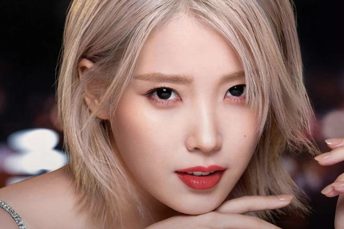 IU: Νέα παγκόσμια πρέσβειρα για την Estée Lauder