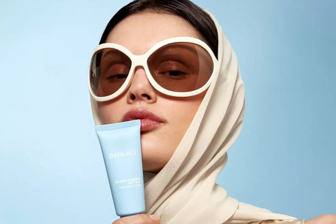 Darling GLOWY SCREEN SPF50+: Το vegan αντηλιακό προσώπου με skin-perfecting αποτέλεσμα